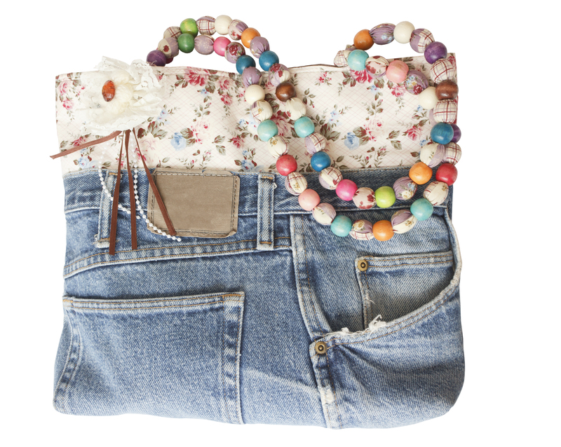 Cutting Plastic Waste: Smart Tips for Sustainable Living